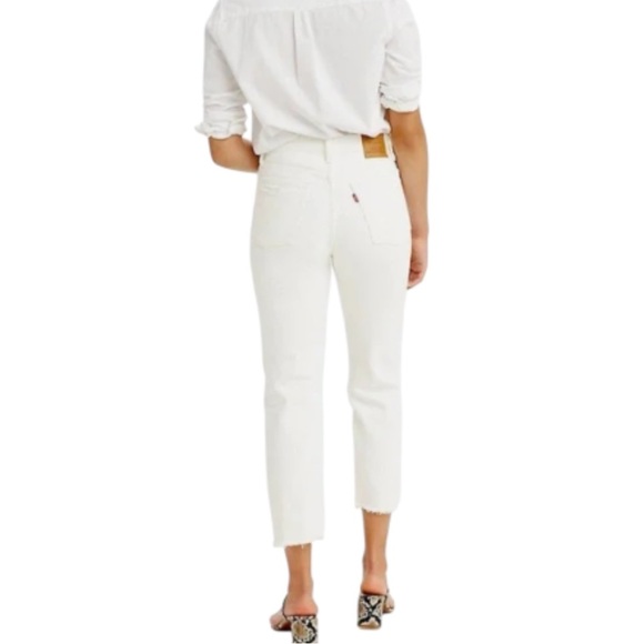 Levi’s Wedgie High-Waist Button-Fly Ankle Crop Jeans Size 30 Cream - Picture 1 of 16